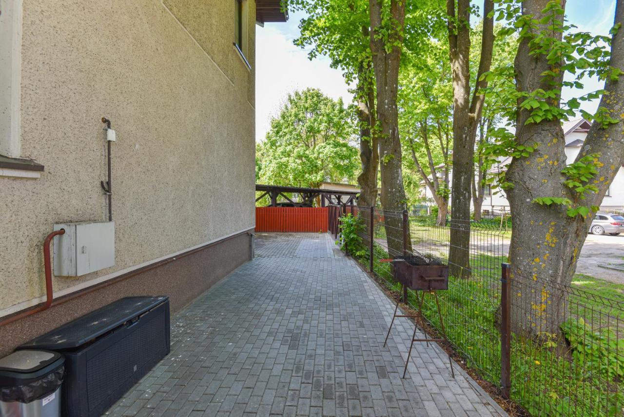 Medziotoju Apartment In Old City Palanga Exterior photo